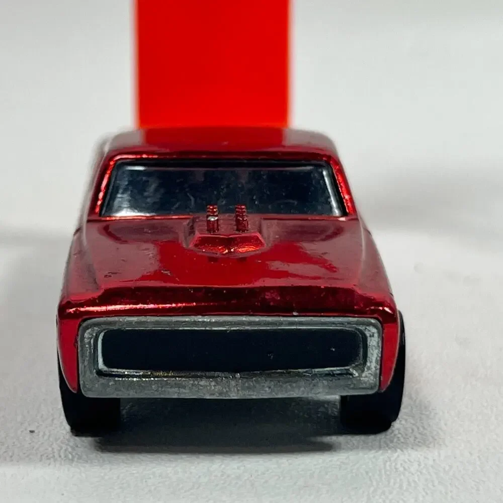 HOT WHEELS Redline 1968 Sky Show Custom Fleetside Rose Red Spectraflame USA